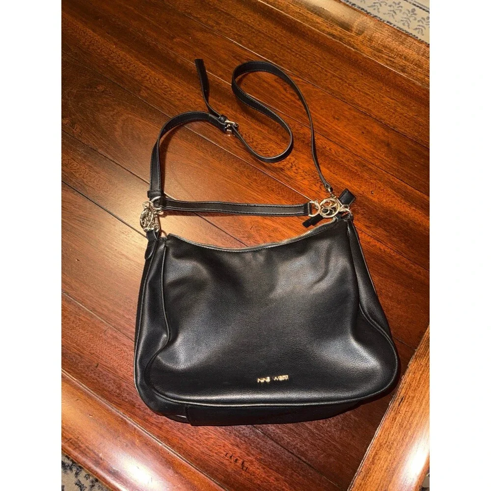 Nine West Black Crossbody Shoulder Bag Purse Gold Hardware Faux Leather